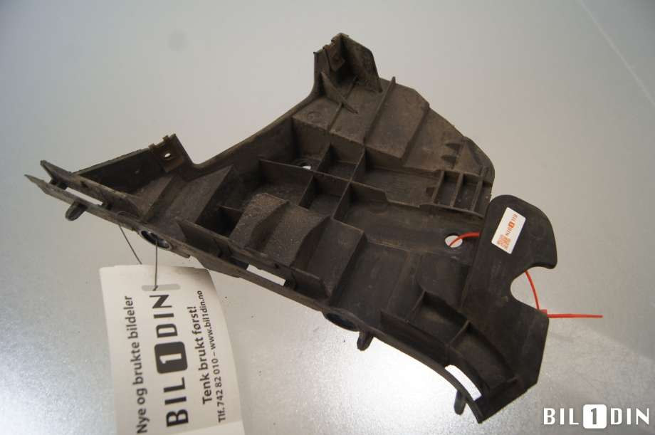 Diverse deler til Volvo V70 2007-2013 (Type III, Fase 1) (VOLVO|31265346||31265344)