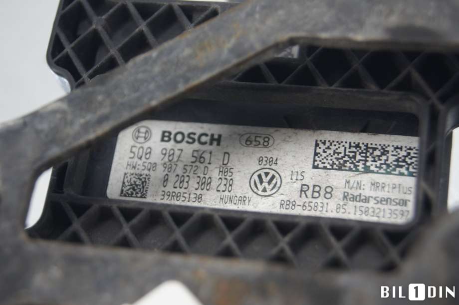 Sensor radar til VW e-Golf 2014-2017 (Fase 1)  (VOLKSWAGEN|5Q0907561F||5Q0907561D)
