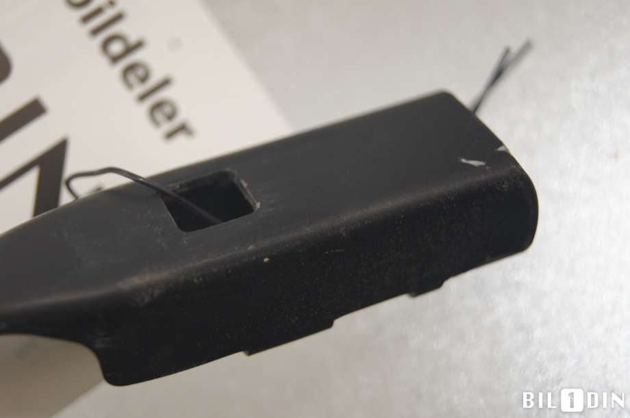 Viskerarmer frontrute til Audi Q3 2011-2014 (Type I, Fase 1) (AUDI|8U1955407|)