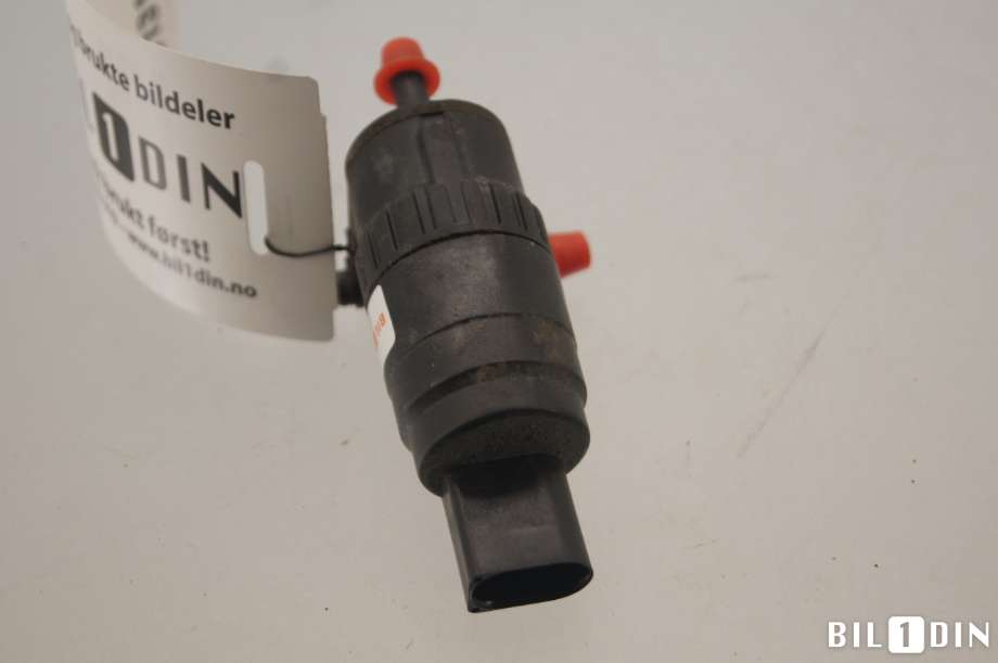 Spylerpumpe foran til Audi Q3 2011-2014 (Type I, Fase 1)  (AUDI|1K6955651|)