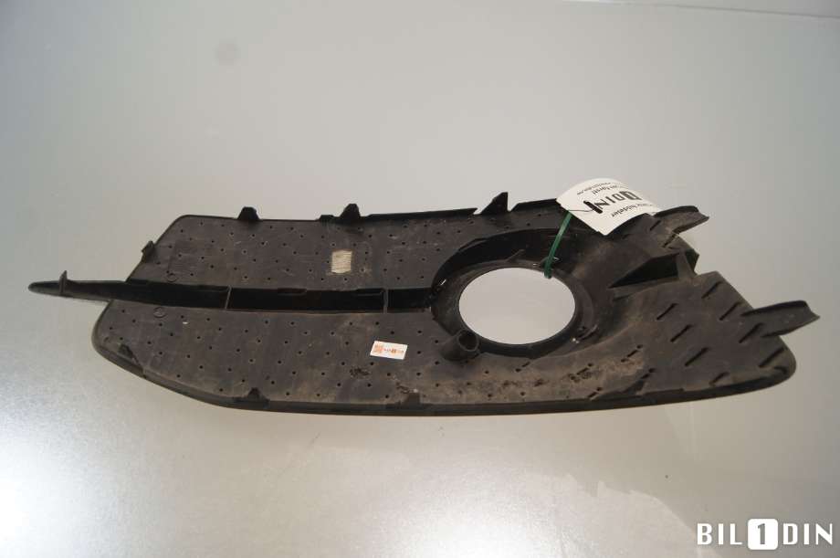 Frontlyktehus til Audi Q3 2011-2014 (Type I, Fase 1)  (AUDI|8U0807682D|)