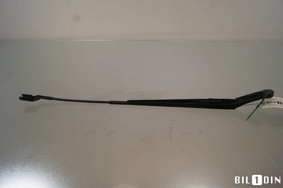 Viskerarmer frontrute til VW Caddy 2020-->> (Type IV)  (VOLKSWAGEN|2K8955410|)