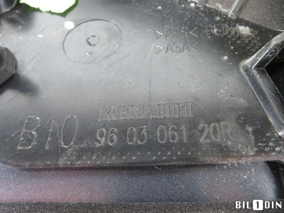 Spoiler bakluke til Renault Zoe 2013-2019 (Fase 1)  (RENAULT|908107248R|)