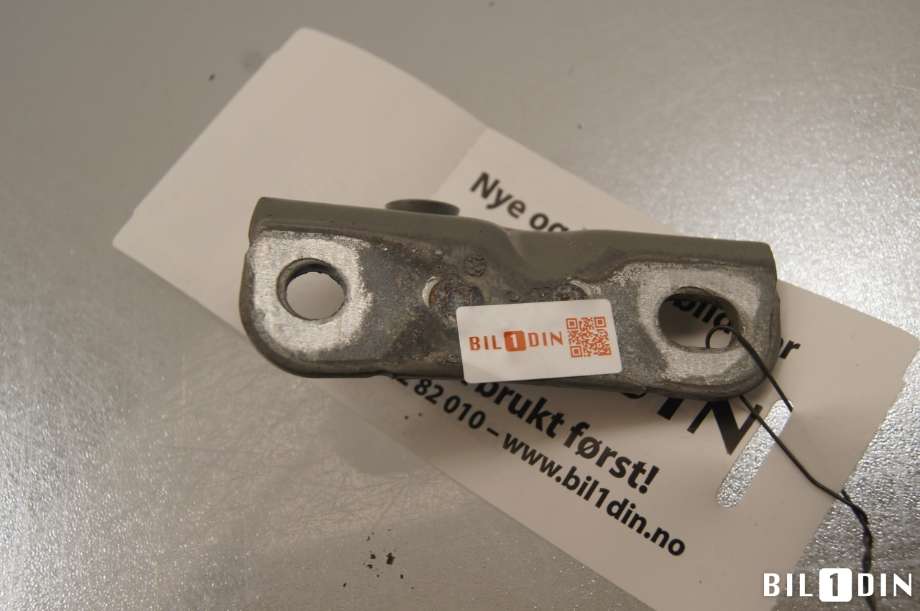 Diverse deler til VW Caddy 2020-->> (Type IV)  (VOLKSWAGEN|2K7827435B|)
