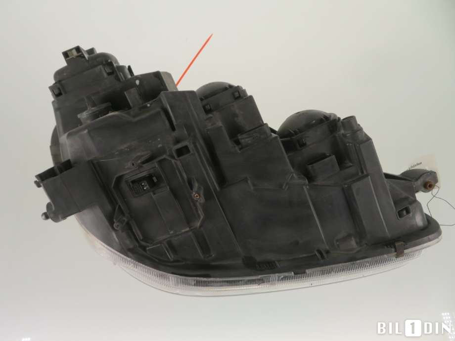 Frontlykt venstre halogen til Mercedes S-Klasse 1999-2005 (W220) (W220) (MERCEDES|A2208202361|)
