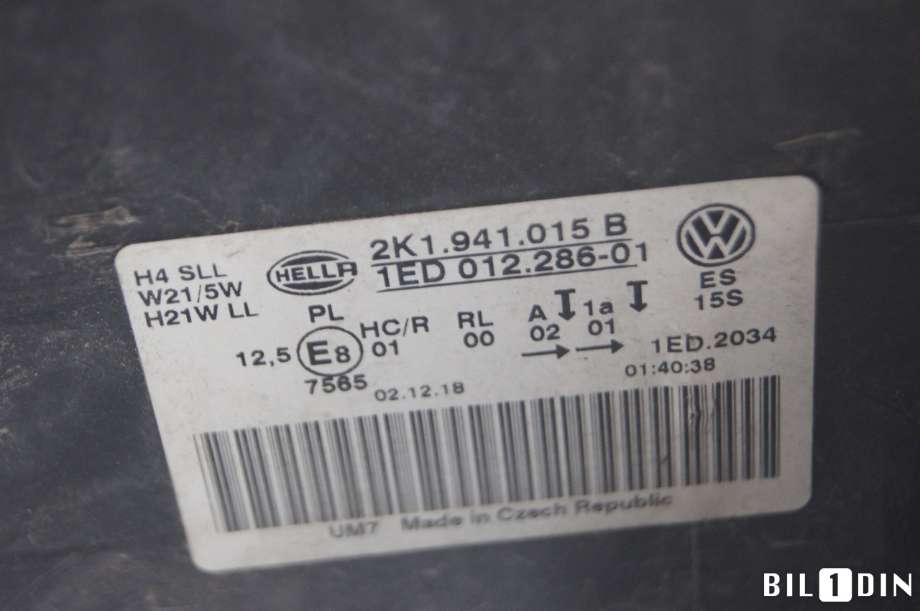 Frontlykt venstre halogen til VW Caddy 2015-2020 (Type III, Fase 3)  (VOLKSWAGEN|2K1941015B|)