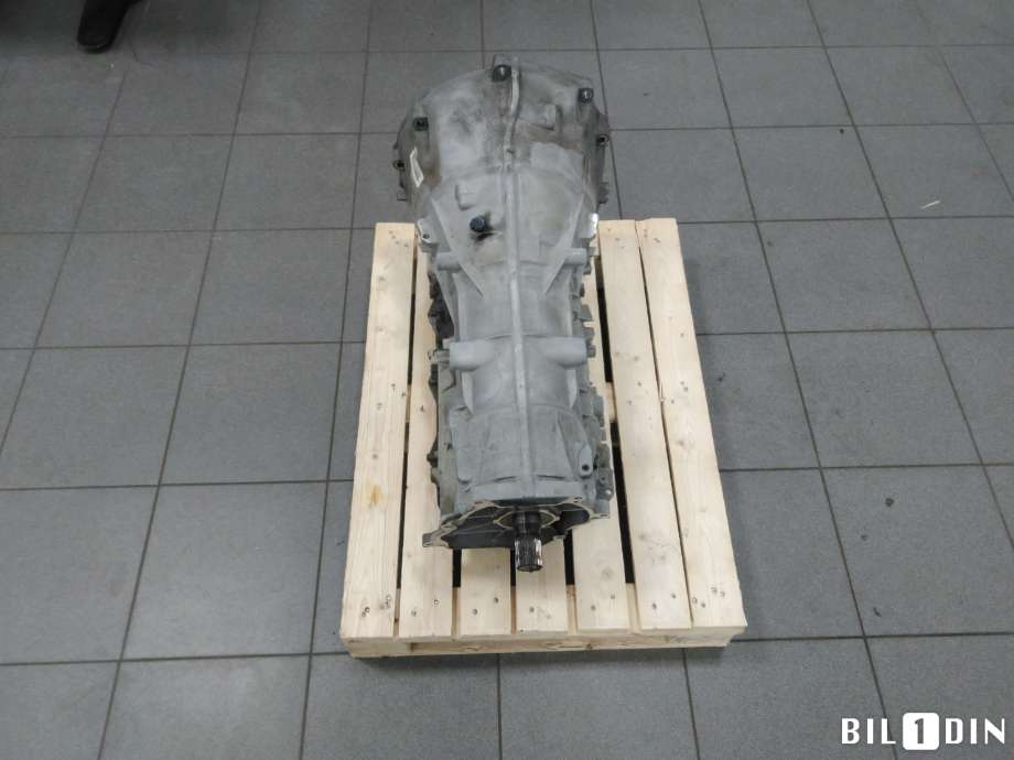 Girkasse automat til BMW X5 2013-2018 (F15) (F15) (BMW|24008615601|)