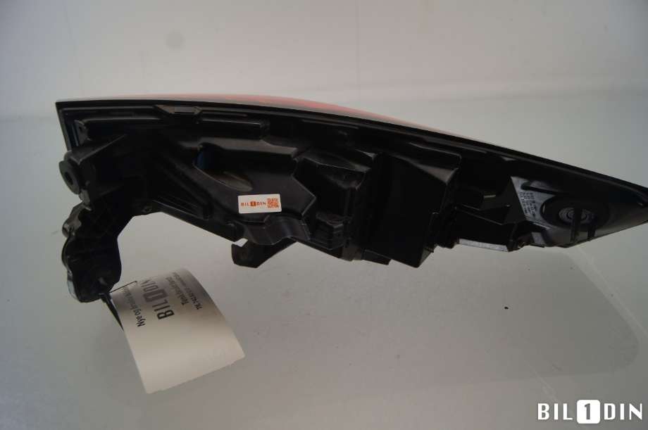 Baklykt venstre til BMW iX2 2024-->>  (BMW|63219448809|)