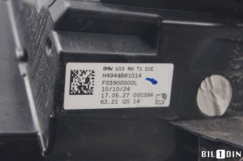 Baklykt høyre til BMW iX2 2024-->>  (BMW|63219448810|)