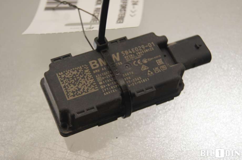 Antenne forsterker til BMW iX2 2024-->> (BMW|61355B4E029|)