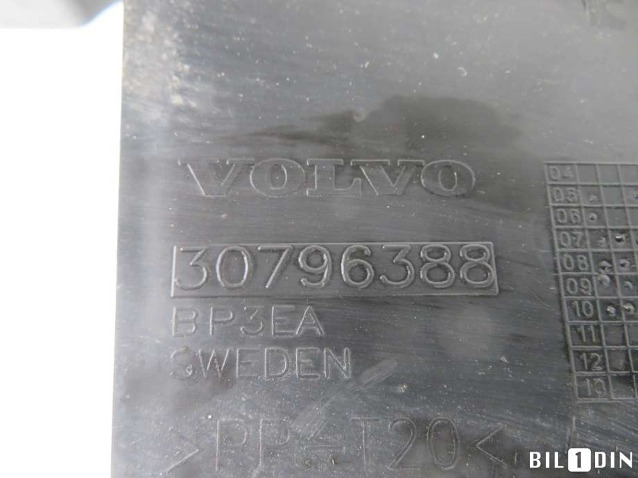 Frontlyktehus til Volvo XC70 2008-2013 (Type II, Fase 1)  (VOLVO|30796388|)