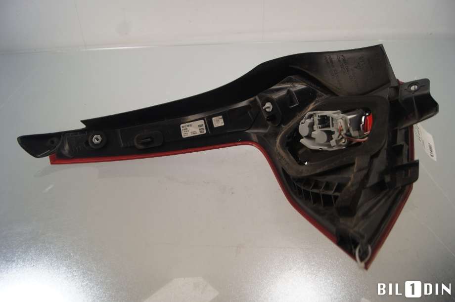 Baklykt høyre til Volvo V60/V60 CC 2013-2018 (Type I, Fase 2)  (VOLVO|31395929|)