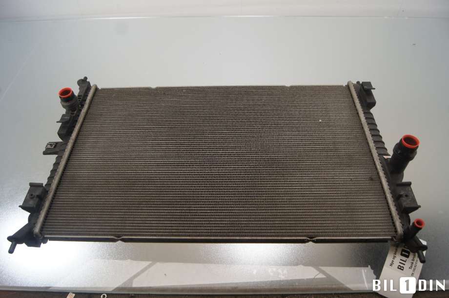 Radiator (automat gir) til Toyota Proace 2016-->> (Type II) (TOYOTA|SU001A3638|)