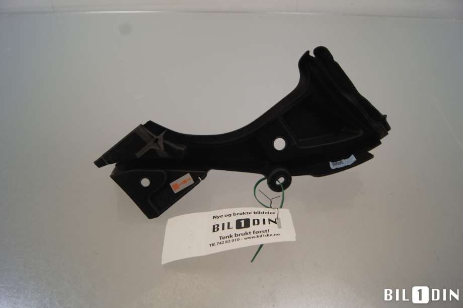 Lister til BMW X1 2022-->> (U11) (U11) (BMW|51769883432|)
