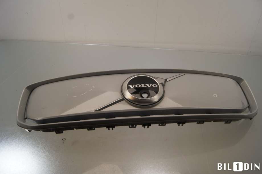 Grill til Volvo XC40 2018-2024 (VOLVO|40000431|)