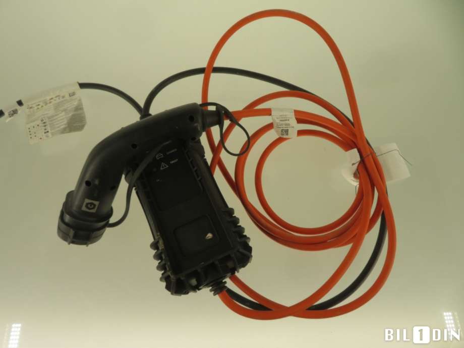 Batterilader kabel til Peugeot 2008 2019-->> (Type II) (PEUGEOT|9823780880|9850525180|9844468880)