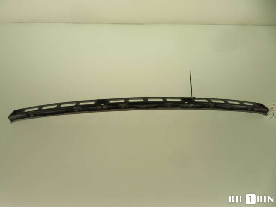 Støtfanger bak midtre del til VW Polo 2009-2014 (Type V, Fase 1) (VOLKSWAGEN|6R6807863A|)