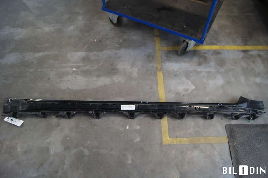 Lister til BMW i4 2021-->> (G26) (G26) (BMW|51775A360F4|)