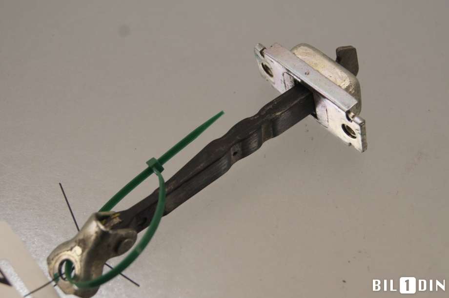 Dørstopper til Toyota Hilux 2016-2020  (TOYOTA|686100K110|)