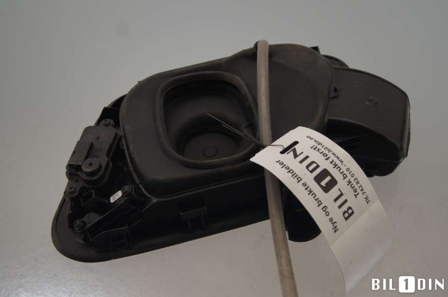 Batterilader inntak/luke til VW ID.3 2020-->> (VOLKSWAGEN|10A809857C|)