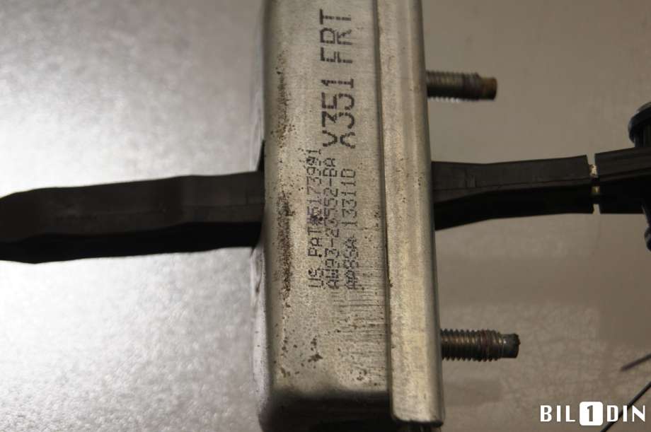 Dørstopper til Jaguar XJ X351 2010-->>  (C2D26922||AW9323552BA)