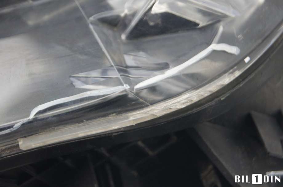 Frontlykt venstre halogen til BMW X5 2013-2018 (F15) (F15) (BMW|63117442647||7453471)