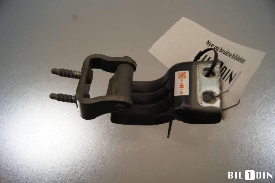 Hengsler til VW Passat 2011-2015 (B7) (B7) (VOLKSWAGEN|3C9827301E|)