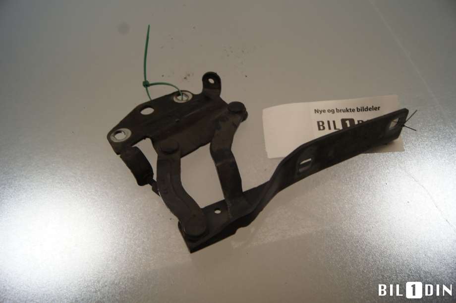 Panserhengsler til VW Passat 2011-2015 (B7) (B7) (VOLKSWAGEN|3AA823302|)