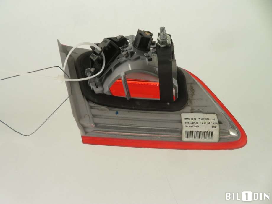 Baklykt høyre indre til BMW 3-Serie 2005-2011 (E90/E91/E92/E93) (E90/E91/E92/E93) (BMW|63217162300|)