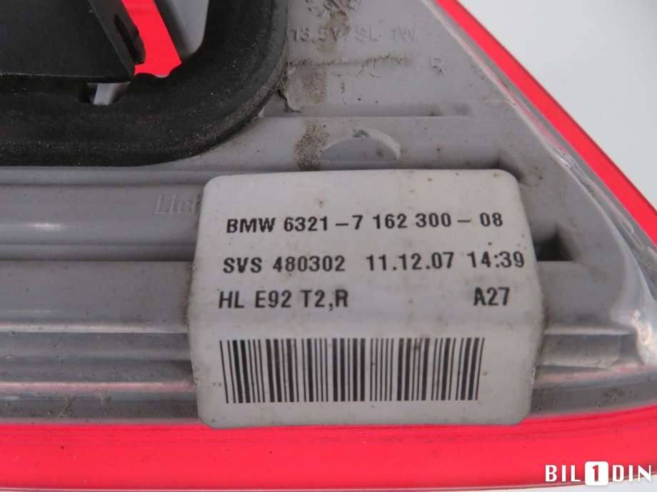Baklykt høyre indre til BMW 3-Serie 2005-2011 (E90/E91/E92/E93) (E90/E91/E92/E93) (BMW|63217162300|)