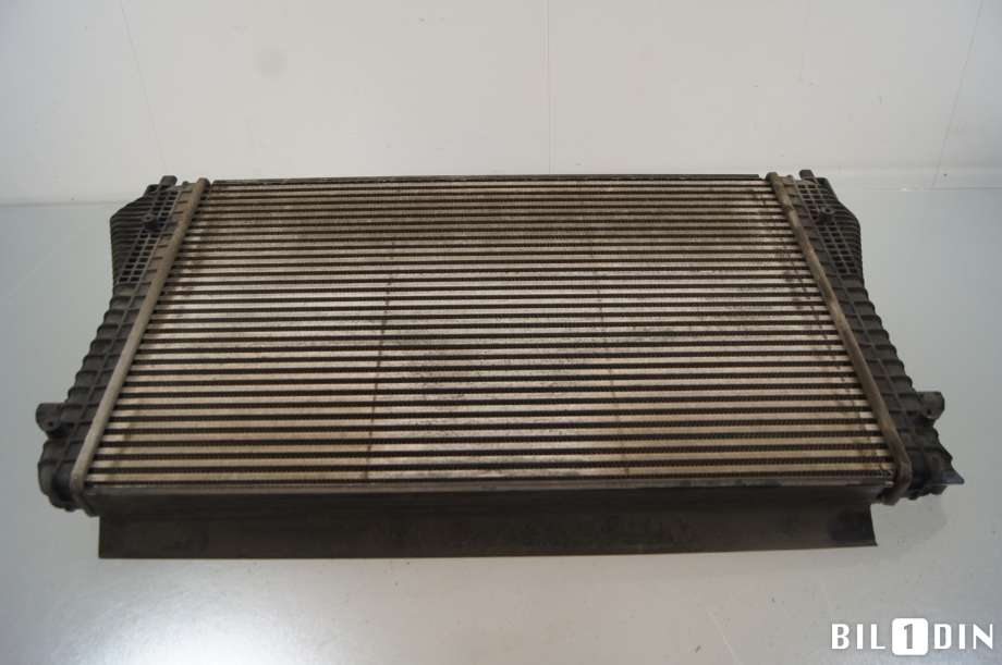 Intercooler til VW Passat 2011-2015 (B7) (B7) (VOLKSWAGEN|3C0145805AM|)
