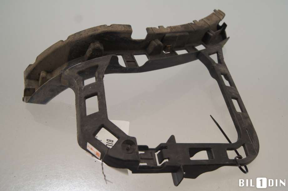 Diverse deler til VW Passat 2011-2015 (B7) (B7) (VOLKSWAGEN|3AF807393B|)