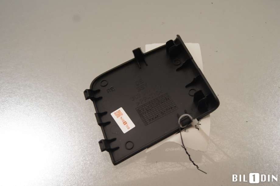 Diverse deler til VW Passat 2011-2015 (B7) (B7) (VOLKSWAGEN|3C9867748|)