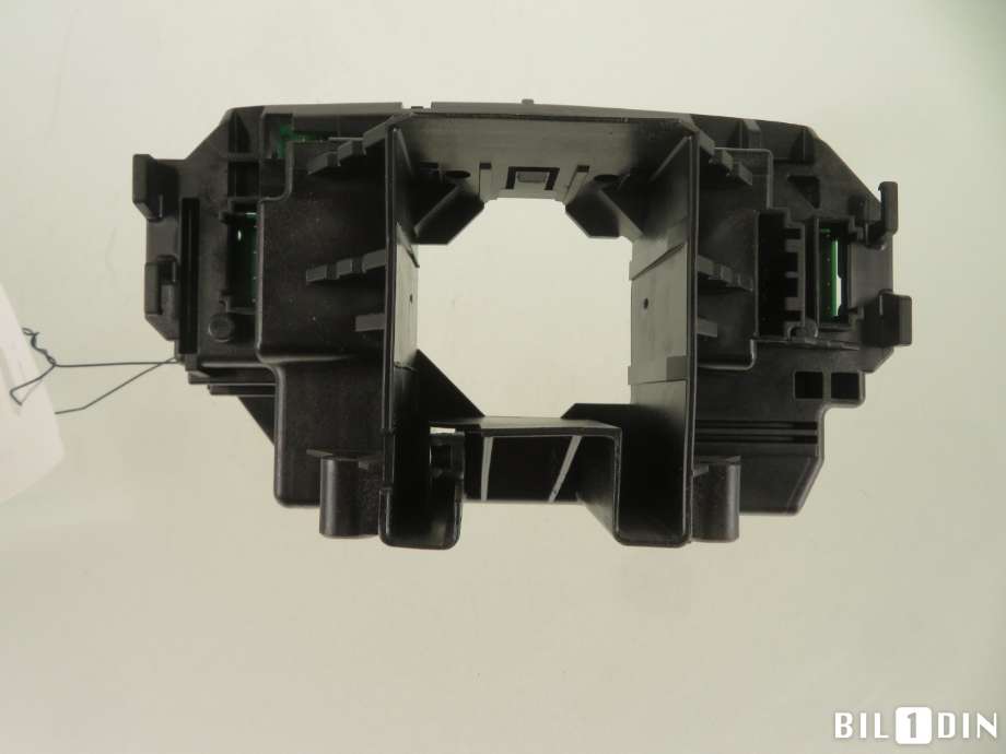 Bryter diverse til Volvo V40 2012-2019  (VOLVO|31343022|)