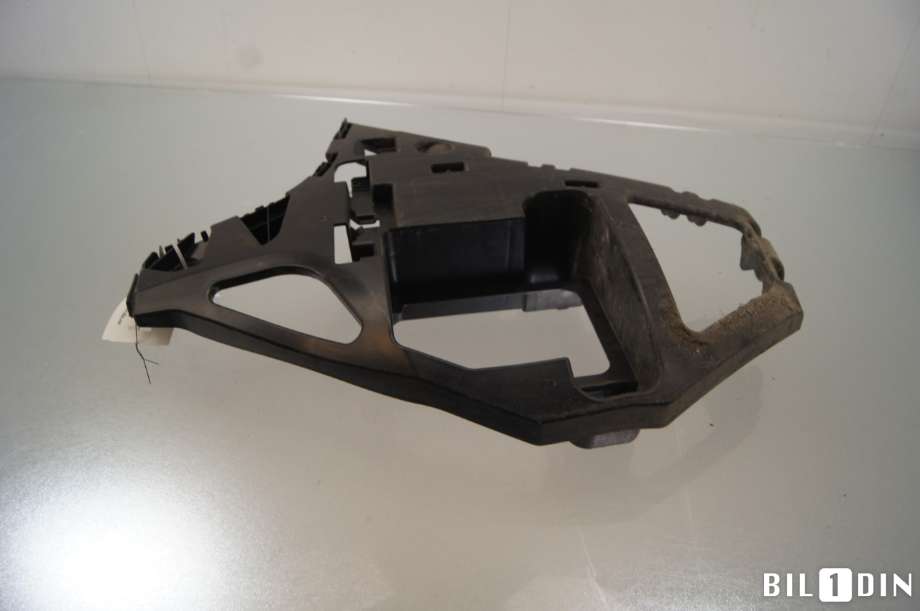 Diverse deler til BMW 2-Serie 2014-2021 (F22/F23) (F22/F23) (BMW|51127300786|)
