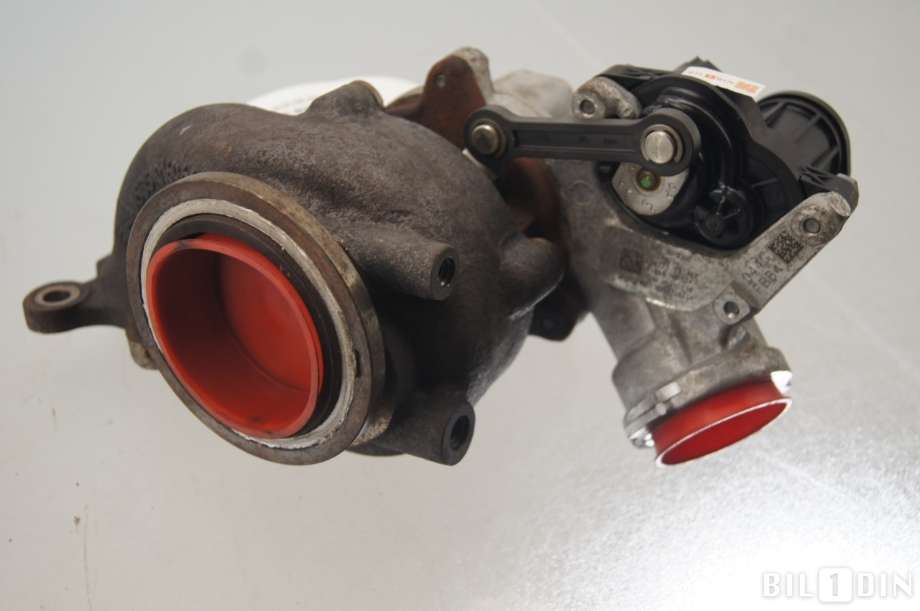 Turbo til VW Golf VIII 2020-->> (VOLKSWAGEN|05C145704A|)