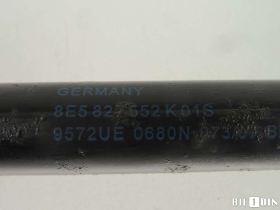 Baklukedemper til Audi A4 2004-2008 (Type III) (B7) (B7) (AUDI|8E9827552K|)