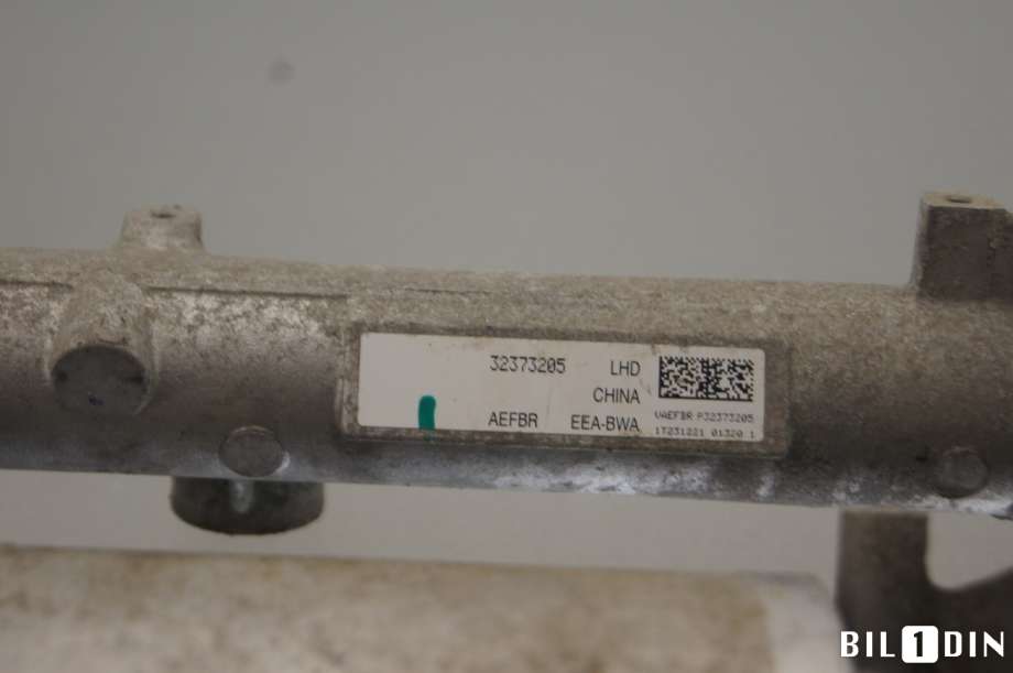 Tannstang elektrisk til Volvo C40 Recharge 2021-2024 (VOLVO|36003597|)