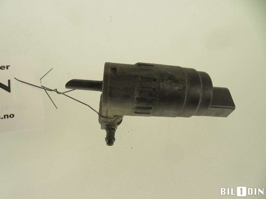 Spylerpumpe foran til VW Transporter / Caravelle 2019-->> (T6.1) (T6.1) (VOLKSWAGEN|1K6955651|)