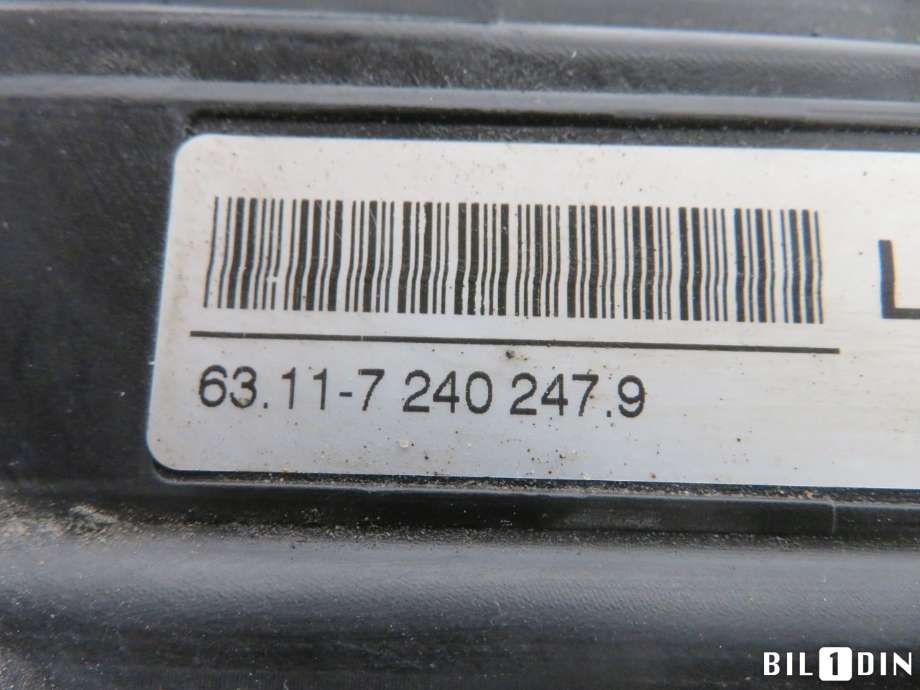 Frontlykt venstre xenon til BMW 3-Serie 2005-2011 (E90/E91/E92/E93) (E90/E91/E92/E93) (BMW|63117240247|)