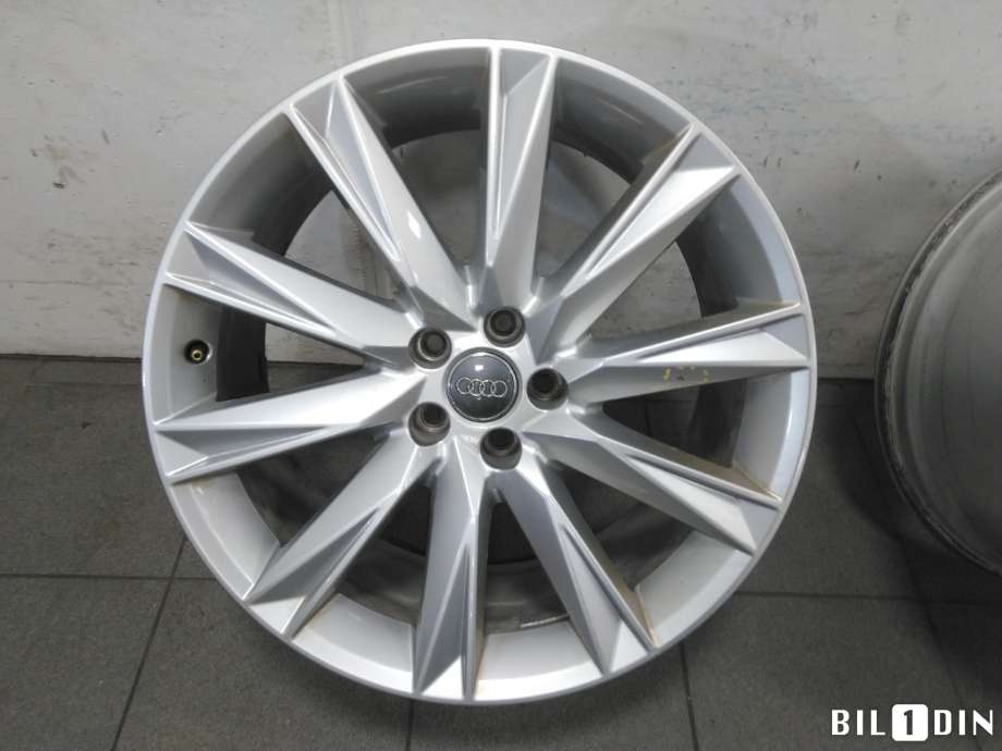 Felg aluminium til Audi e-tron 2018-->> (AUDI|4KE071490A|0 J X 20 H2. ET 38;9)