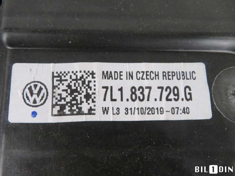 Ruteheis til VW Transporter / Caravelle 2019-->> (T6.1) (T6.1) (VOLKSWAGEN|7LA837753|)