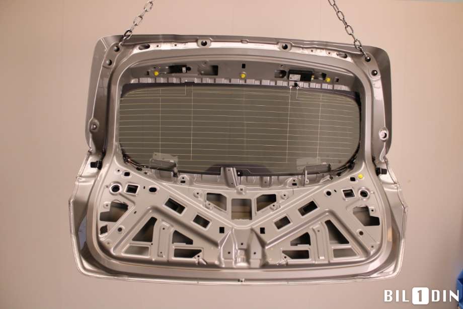 Bakluke til BMW X1 2022-->> (U11) (U11) (BMW|41629450465|)