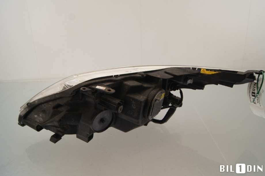 Frontlykt høyre halogen til Toyota Avensis 2009-2015 (Type III, Fase 1) (TOYOTA|8113005370|)