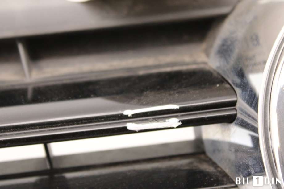 Grill til VW Golf VII 2012-2017 (Fase 1)  (VOLKSWAGEN|5G0853651D|)