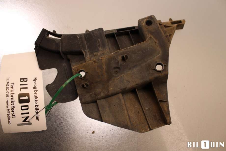 Diverse deler til Volvo V70 2007-2013 (Type III, Fase 1)  (VOLVO|31265347||31265345)