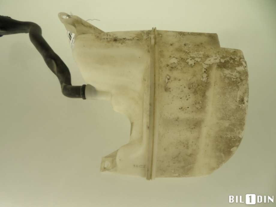 Spylertank til Volvo V60 2010-2013 (Type I, Fase 1)  (VOLVO|31416283|)