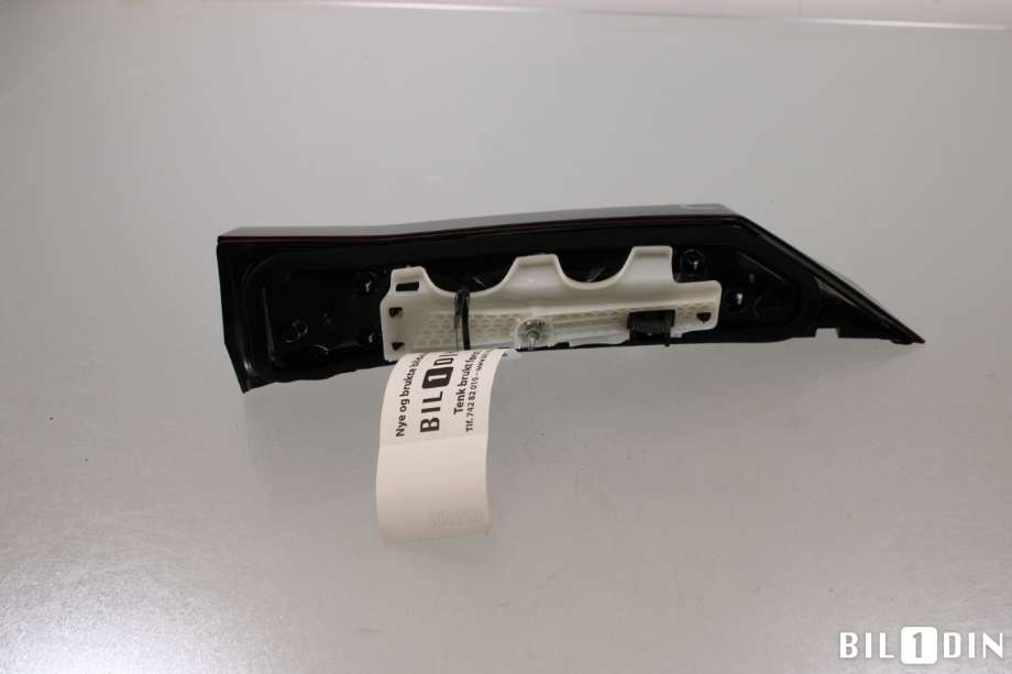 Baklykt venstre indre til BMW X1 2022-->> (U11) (U11) (BMW|63219465355|)