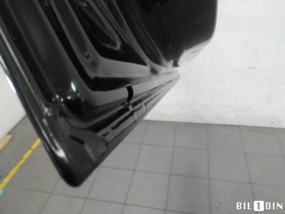 Dør venstre foran til BMW 3-Serie 2005-2011 (E90/E91/E92/E93) (E90/E91/E92/E93) (BMW|41515A2A385|)