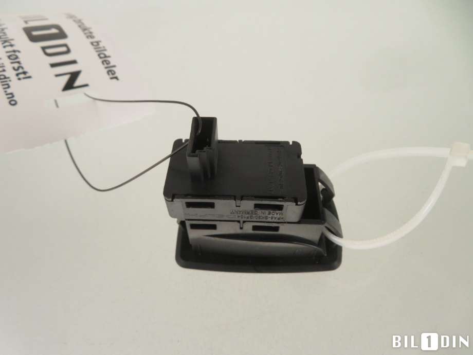 Bryter ruteheis til BMW X5 2007-2013 (E70) (E70) (BMW|61316945874|)